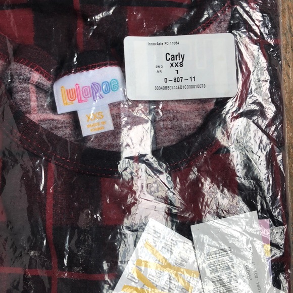 NWT Lularoe- Red & Black Checkered “Carly”🖤 - Picture 4 of 4